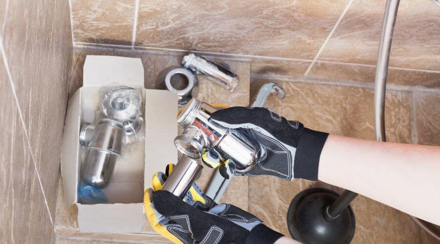 Expert Emergency Roof Repairs services in Ona, WV